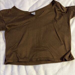 Brown Relaxed Crop Top with Short Sleeves